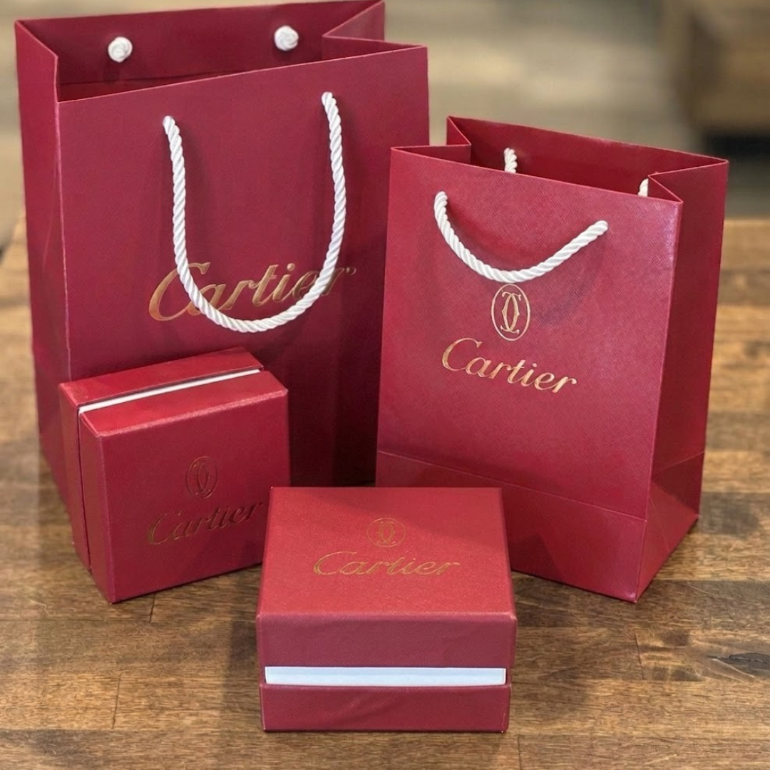 Cartier Women's Watch – Gold Tone – Oval Light Gold Dial – Roman Numerals – Quartz Movement – Mirror Edition