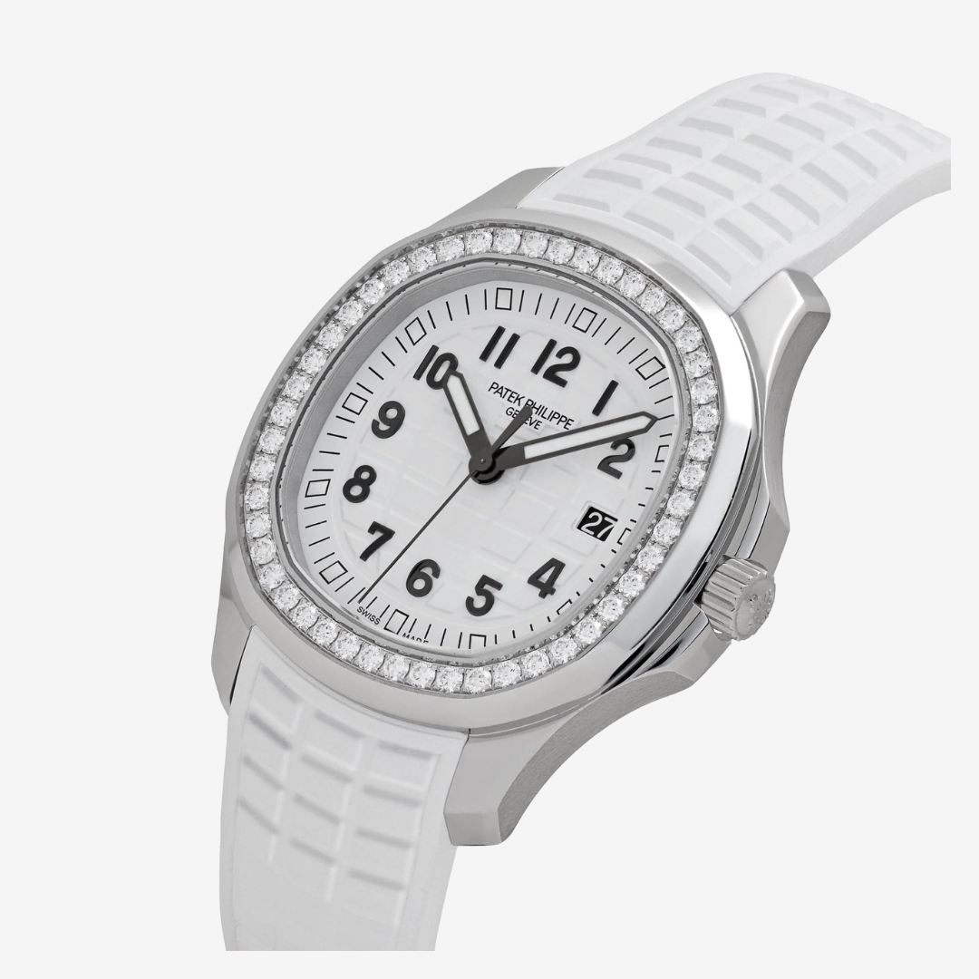 Patek Philippe Aquanaut Diamond Bezel Women’s Watch – Replica High Quality with Date