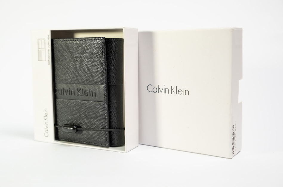 Calvin Klein Men's Denim Wallet – Stylish & Durable