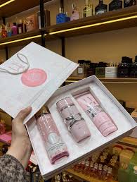 Yara Gift Set by Lattafa Perfumes – Luxury Perfume, Body Spray & Lotion Set for Women | Elegant Pink Collection