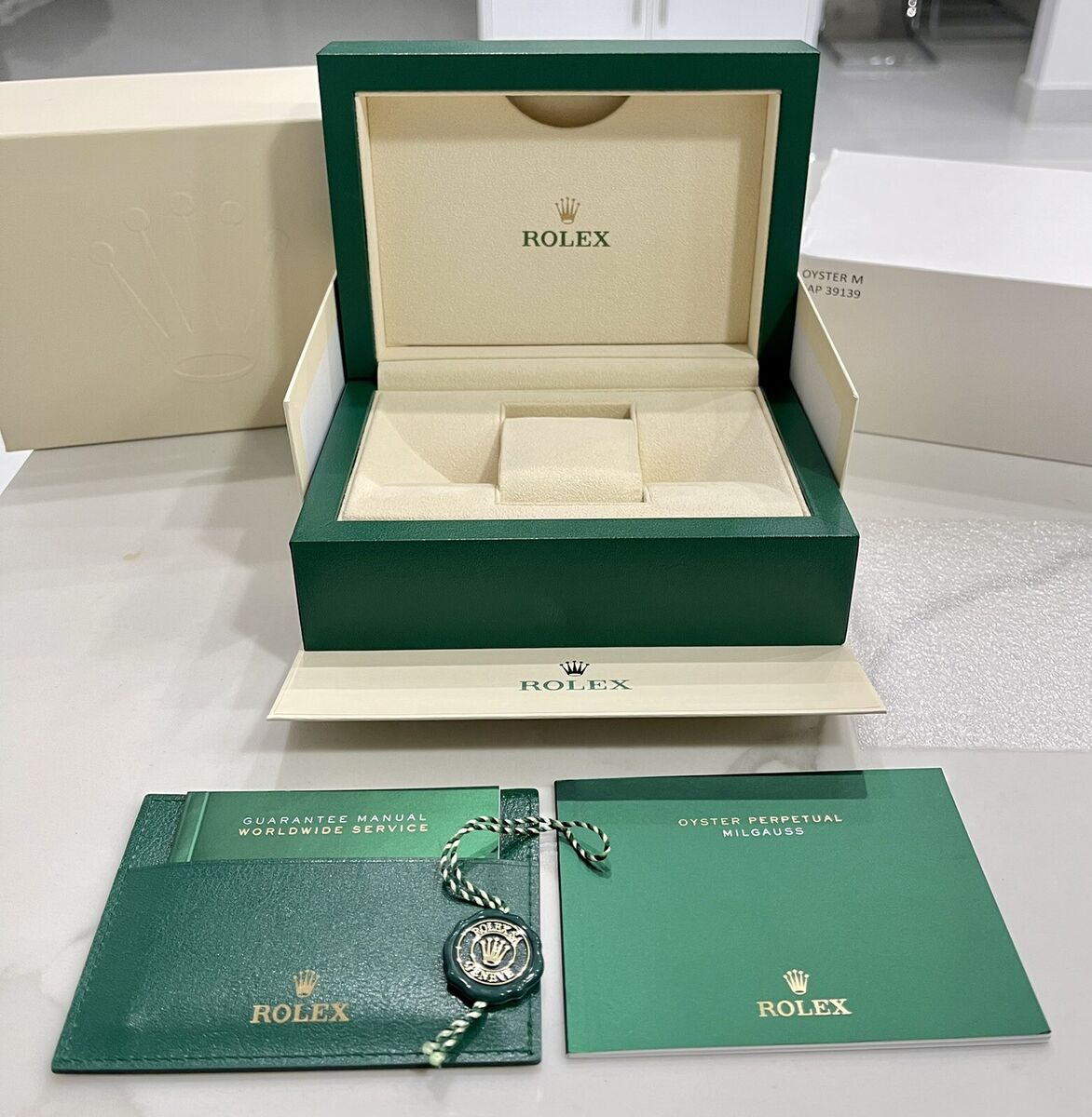 Rolex Land-Dweller Mirror Original Quartz Men’s Watch 40mm – Silver Stainless Steel with Black Dial